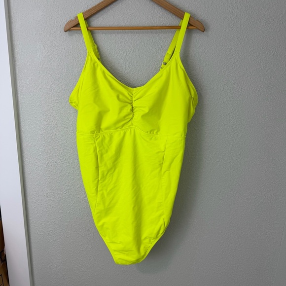Torrid Acid Yellow Wireless Corset Back One-Piece Swimsuit Sz 4X - Picture 3 of 8